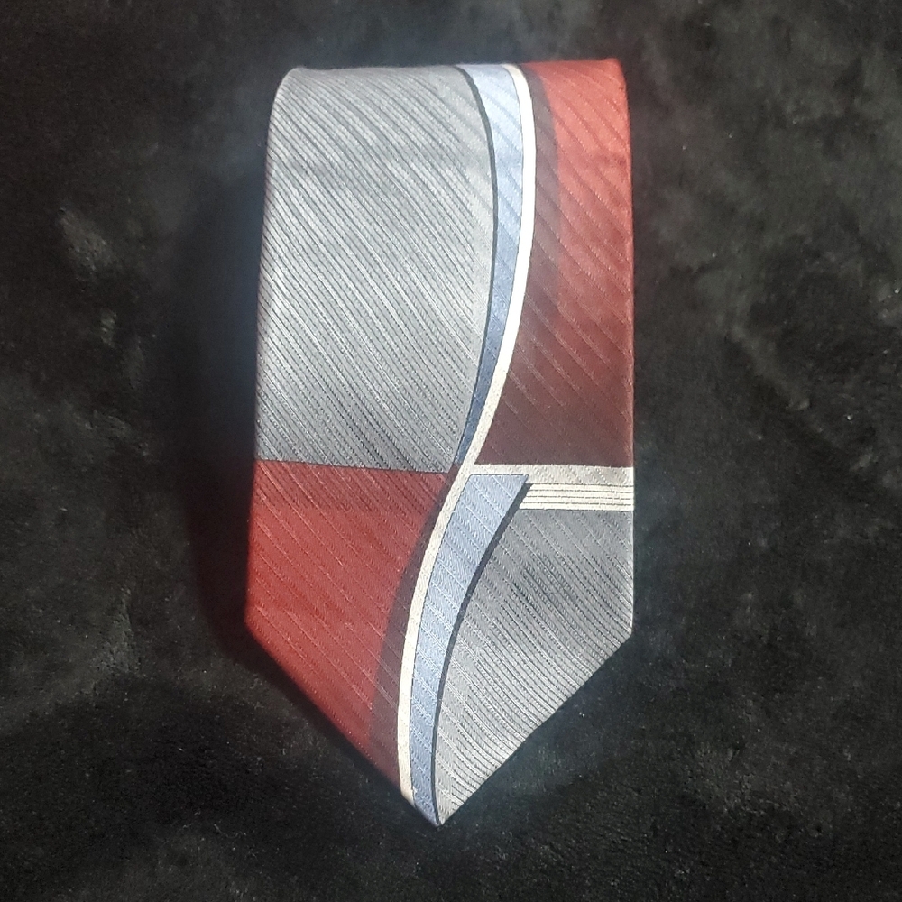 Arrow Red and Gray Two-Tone Tie Stylish Accessory